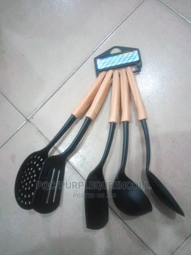 Non Stick Spoon Set ( Wooden Handle)