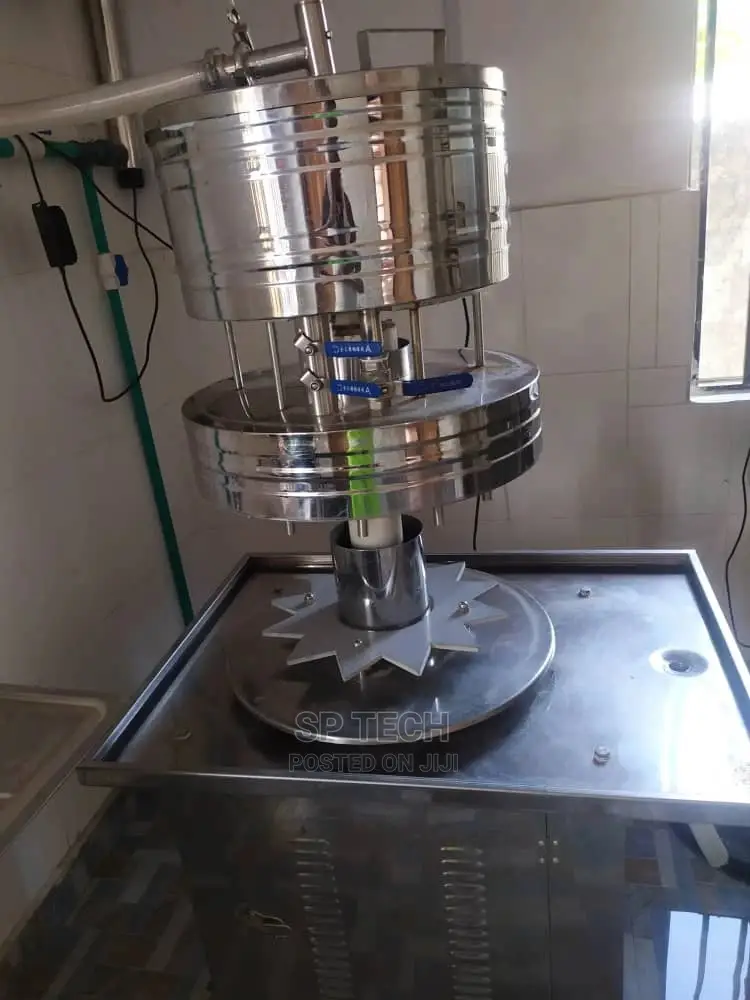 12 Nozzle Bottle Water Filling Machine Fairly
