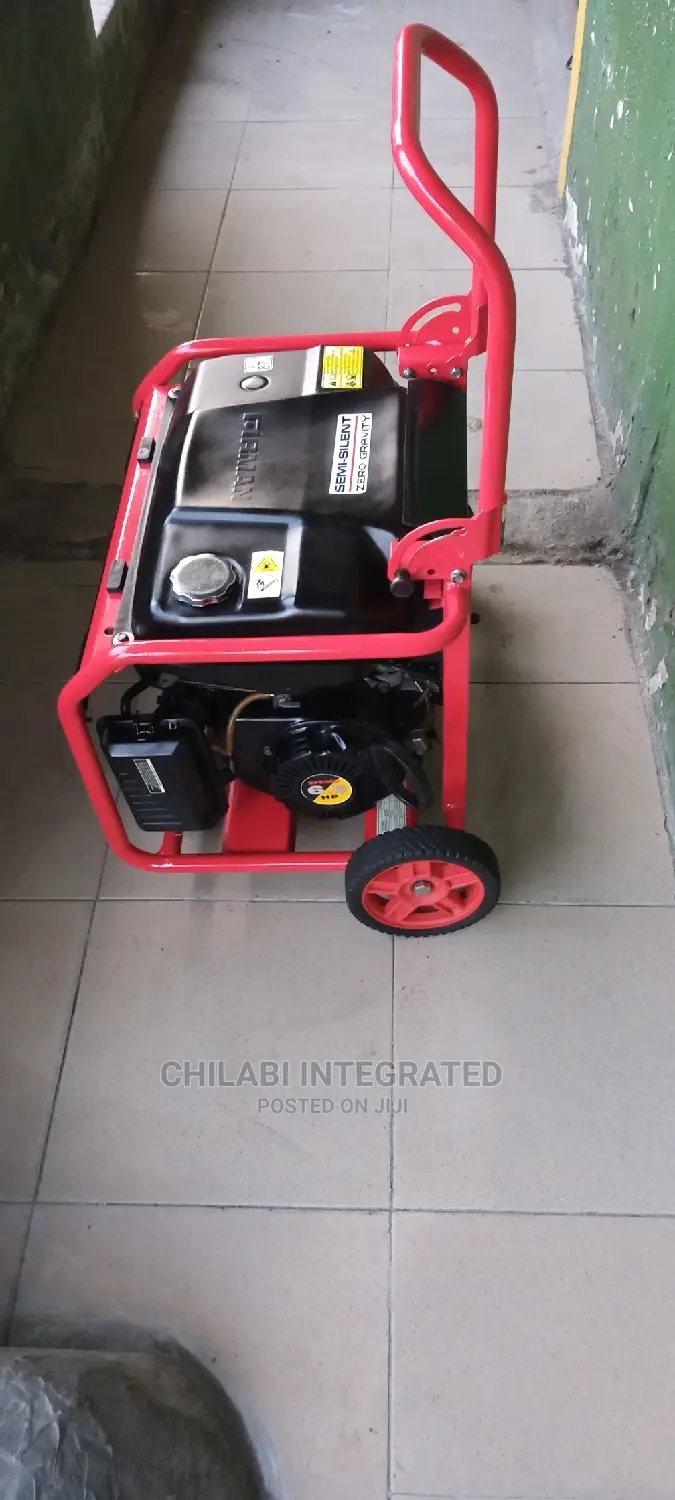Few Months Old Clean 3.2KVA SUMEC FIRMAN ECO3999ES Generator