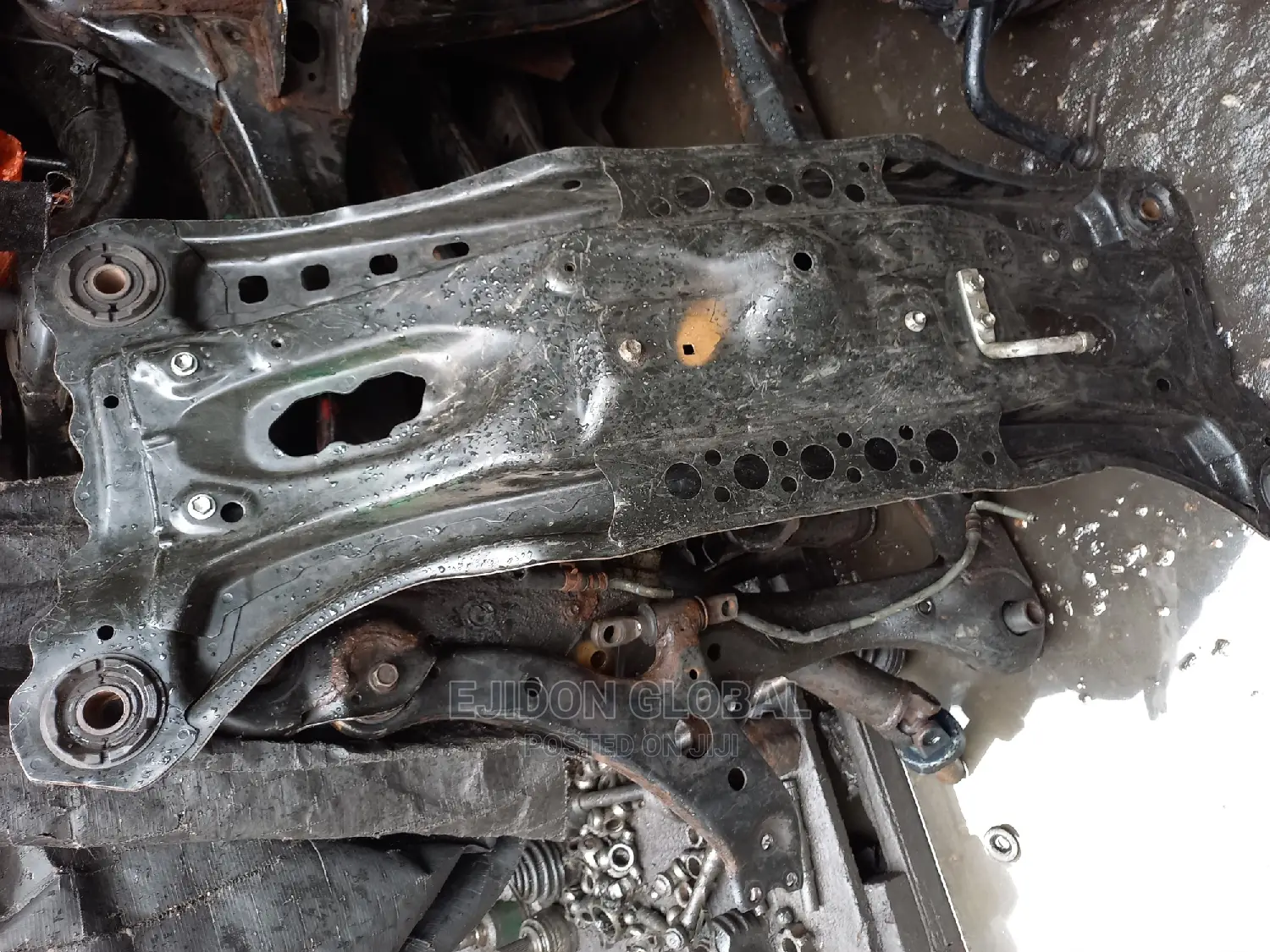 Back Beam Toyota Camry 2013