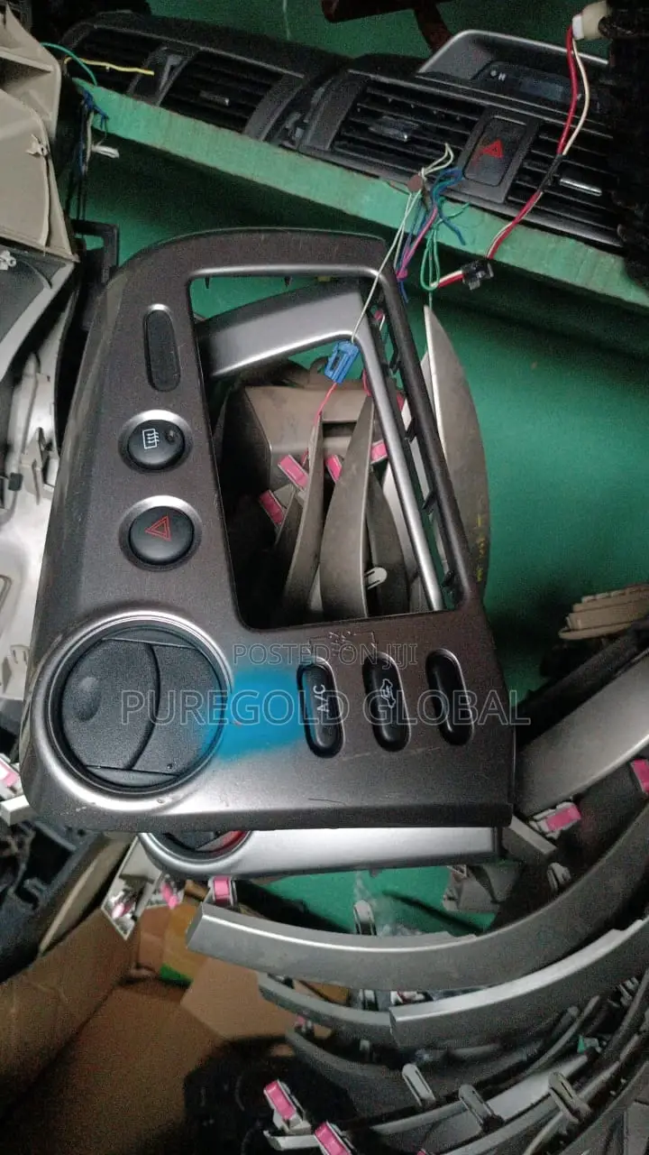 Ac Vent Chrome for Toyota Matrix