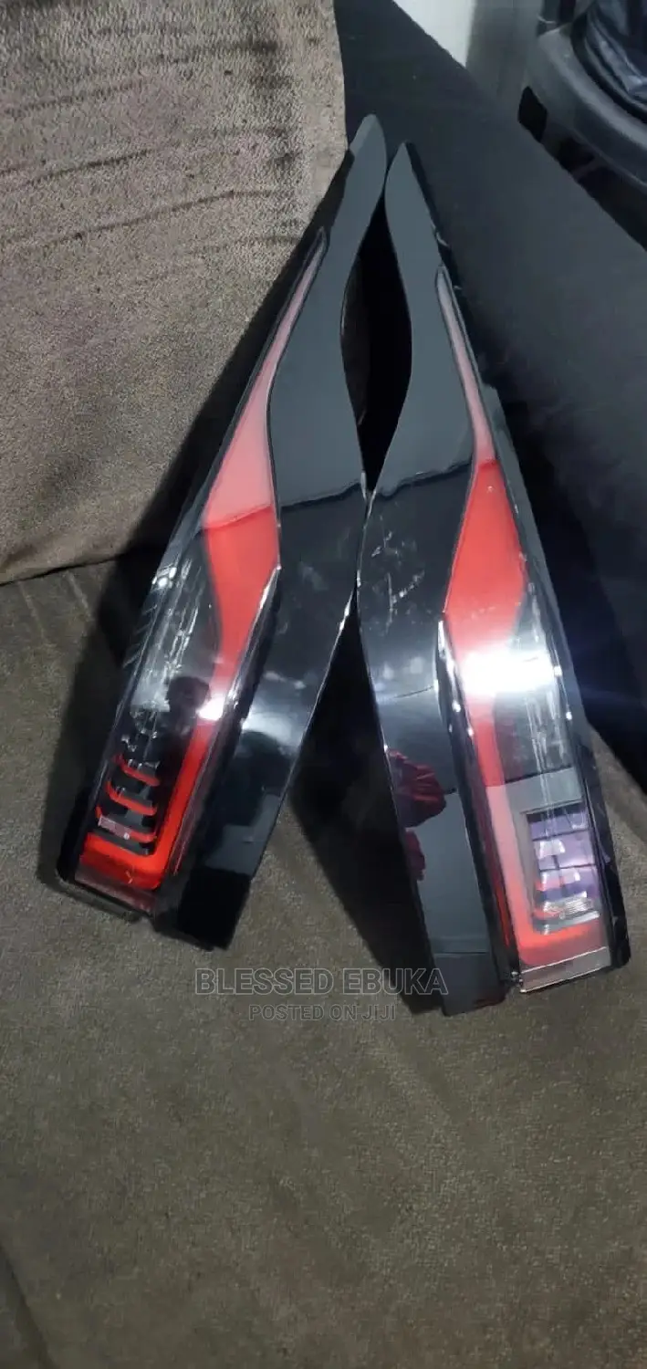 Set of Tail Lights Range Rover Velar