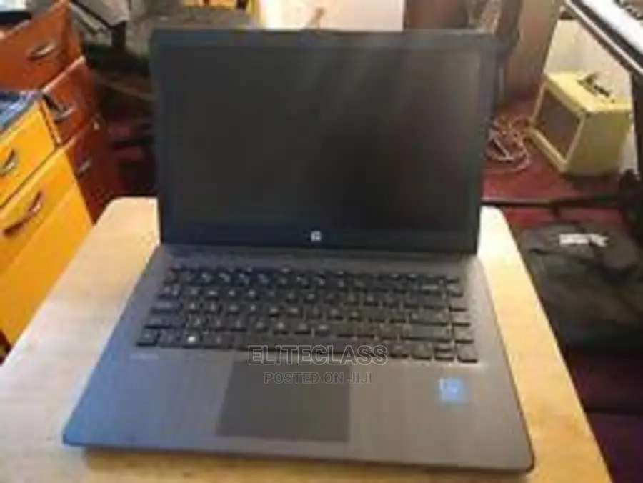 New Laptop HP 4GB Intel Celeron 60GB