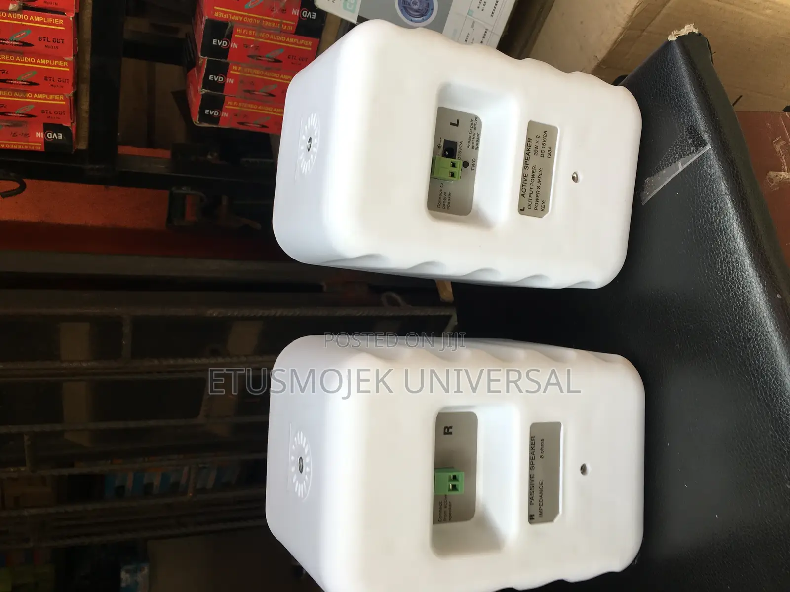 Quality Portable Wall Speakers/1 Active and 1 Passive