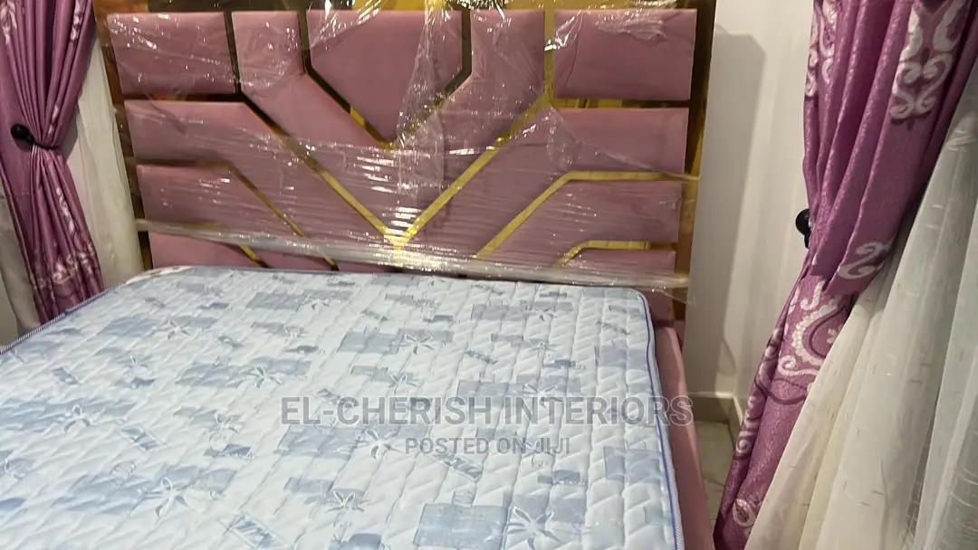 Royal Pink Lady Bed
