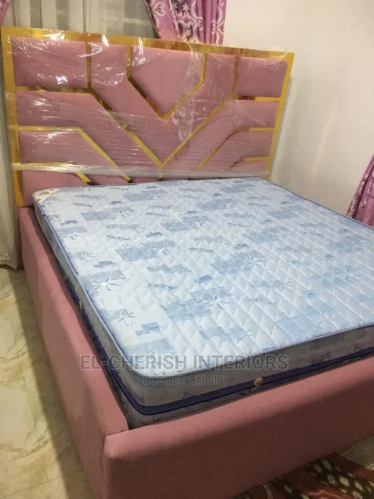 Royal Pink Lady Bed