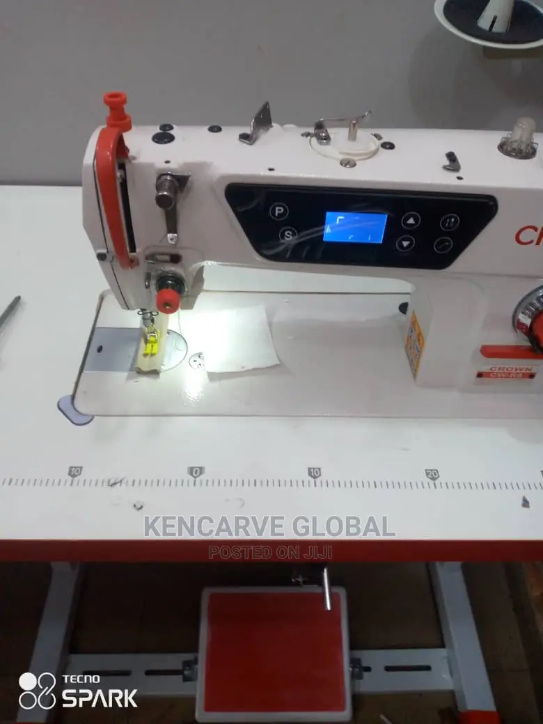 R8 Computerized Industrial Straight Sewing Machine