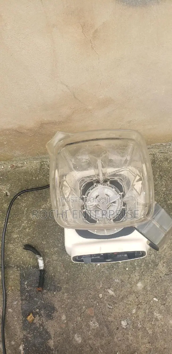 2200 Watts Industrial Blender