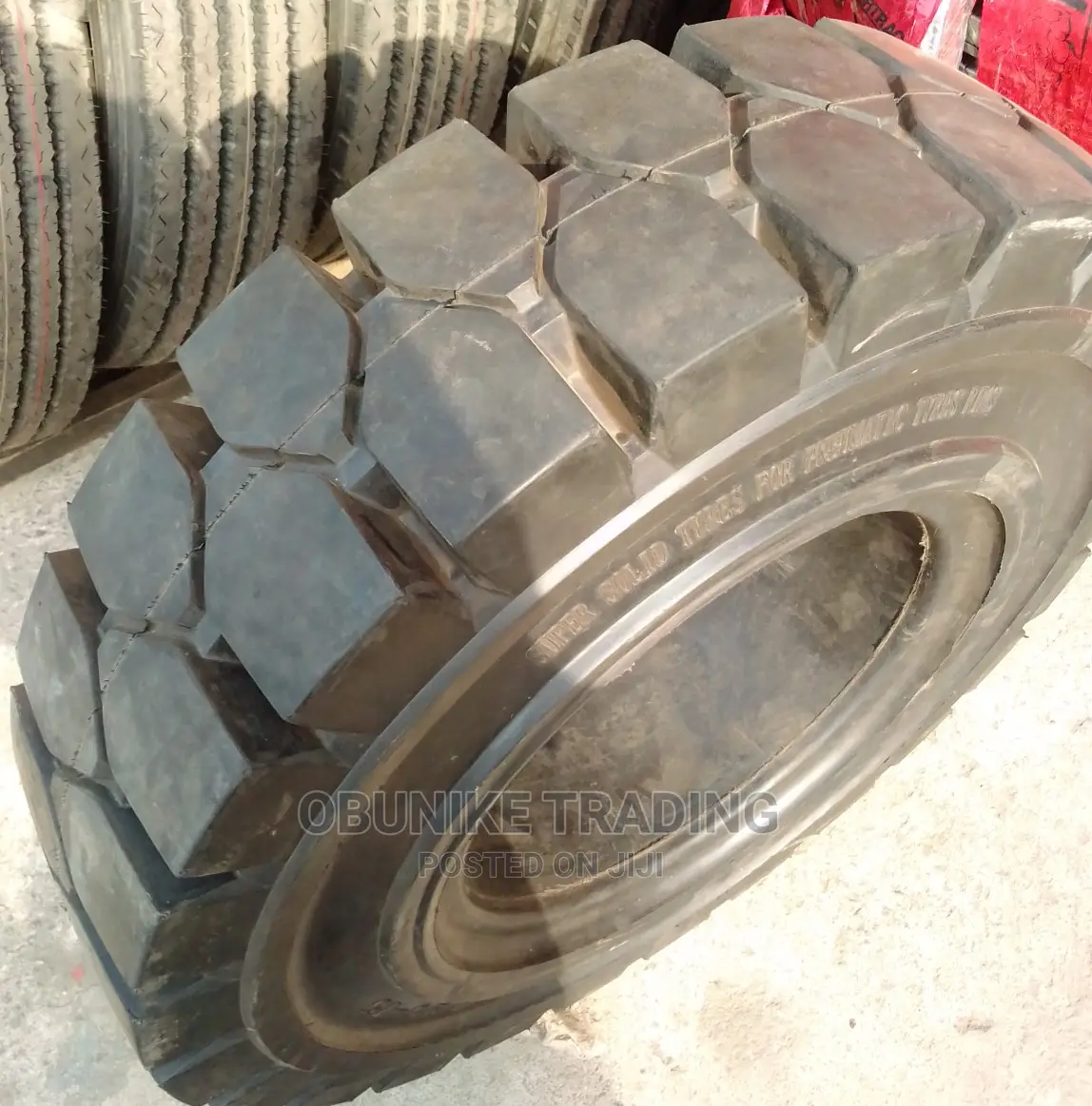 7.00-12 Solid Tyre.