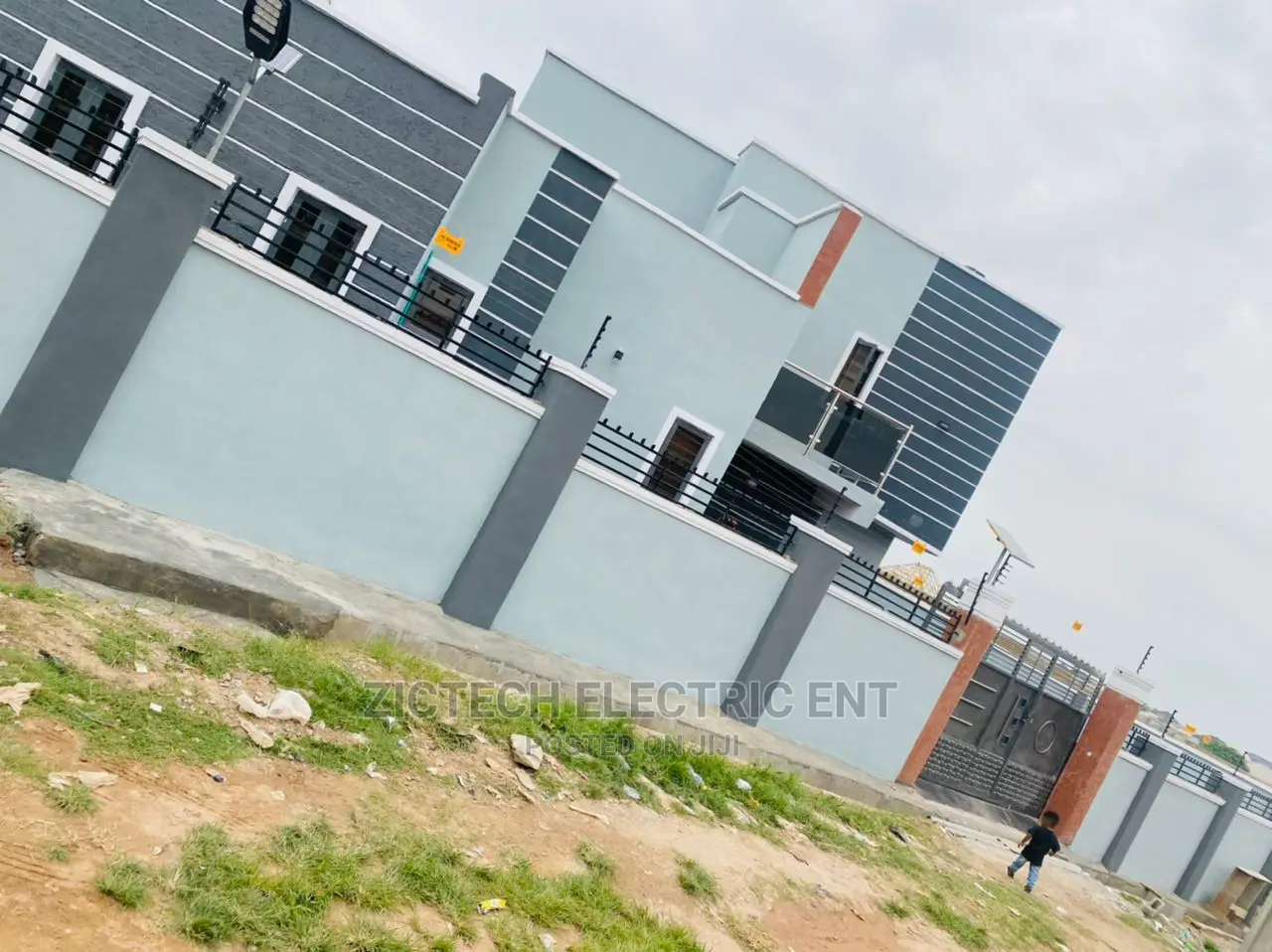 Building Contractor