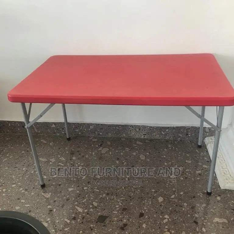 Plastic Folding Table