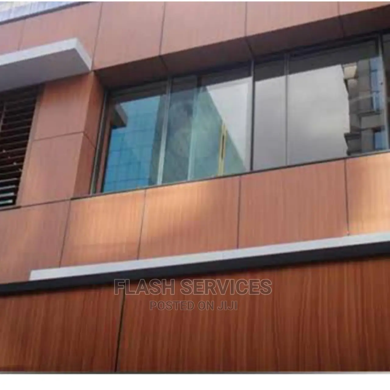 Wall Cladding / Wood Finish / Aluco Board Cladding
