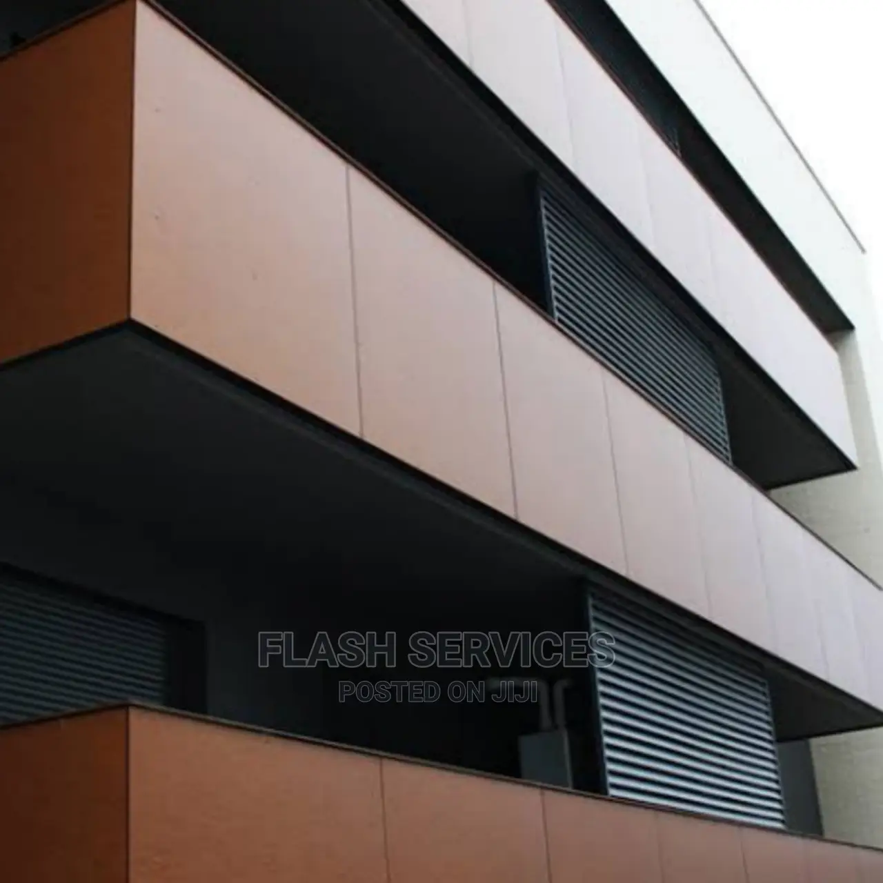 Wall Cladding / Wood Finish / Aluco Board Cladding