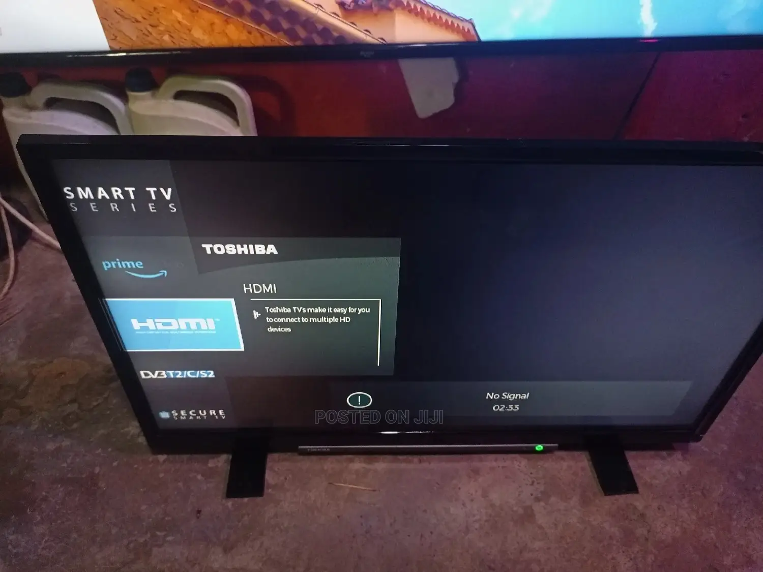 UK USED 32 Inches Toshiba Smart TV