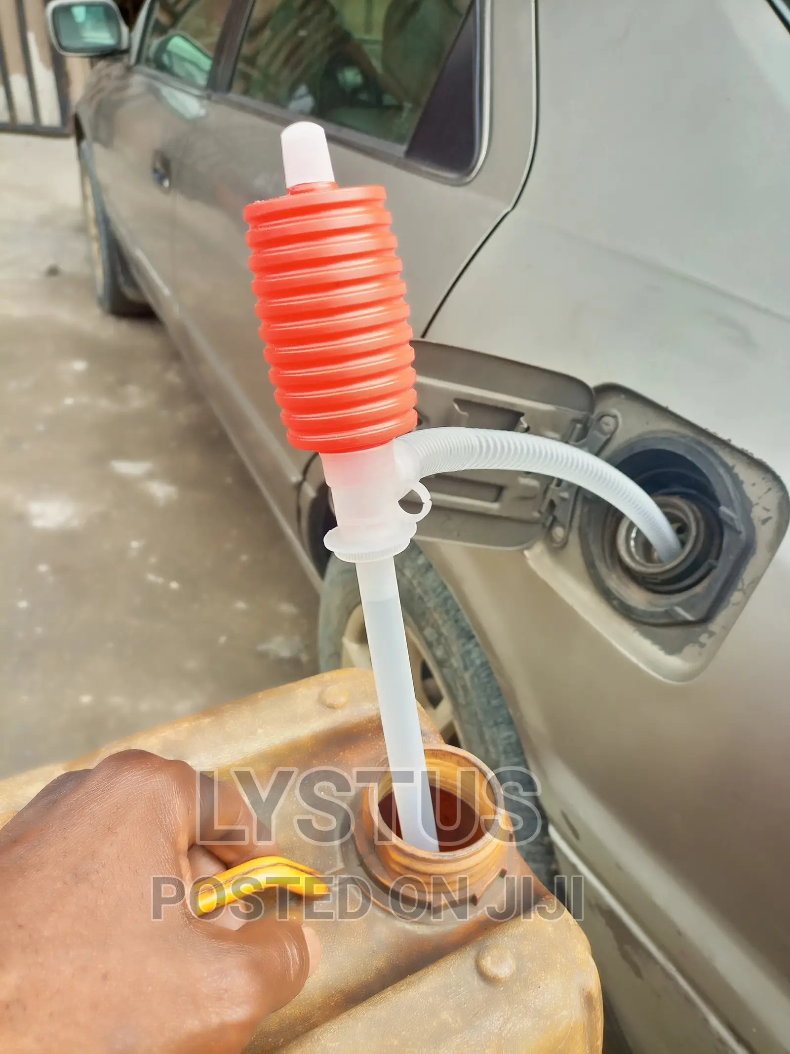 Manual Hand Siphon Pump for Liquid Water Oil Transfer