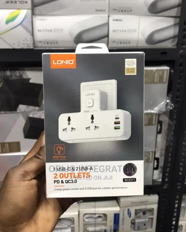 Ldnio 1 Usb-C 2usb-a 2 Outlets - Pd Qc3.0