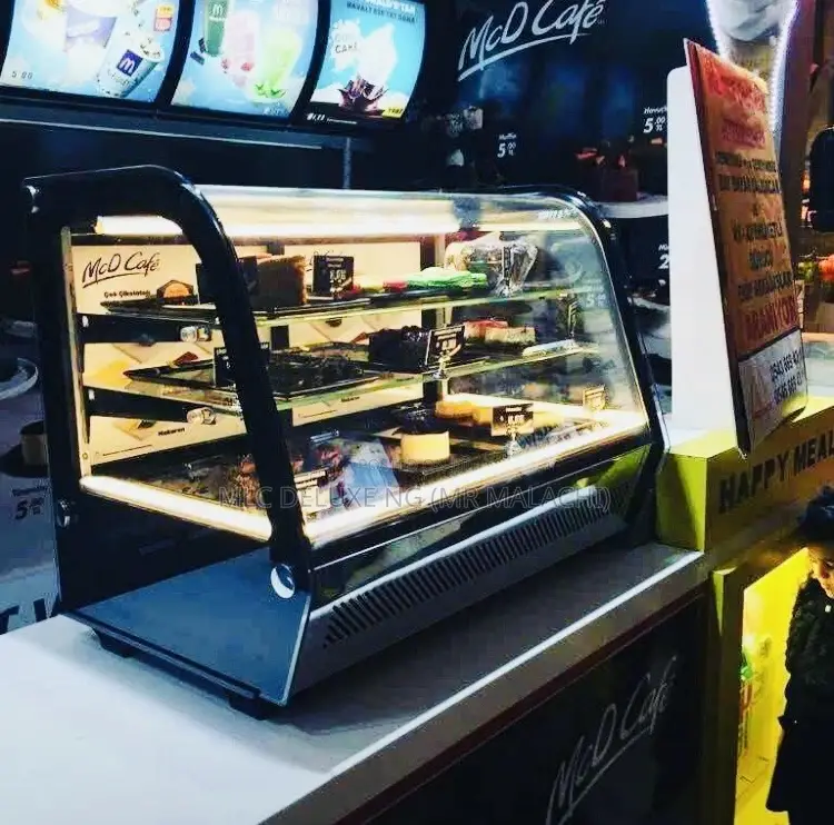 QUALITY Display Showcase Available in Cold and Hot Types