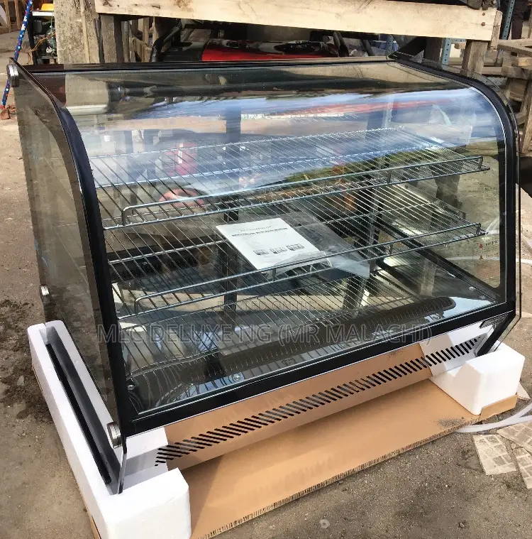 QUALITY Display Showcase Available in Cold and Hot Types