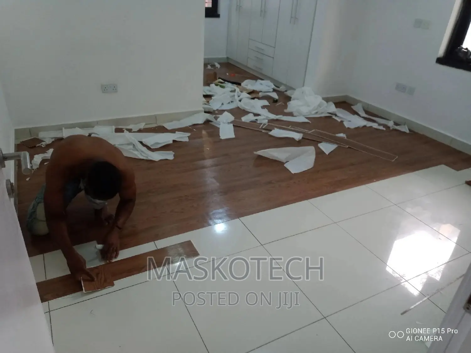 Wooden Floor and Vinyl Installation