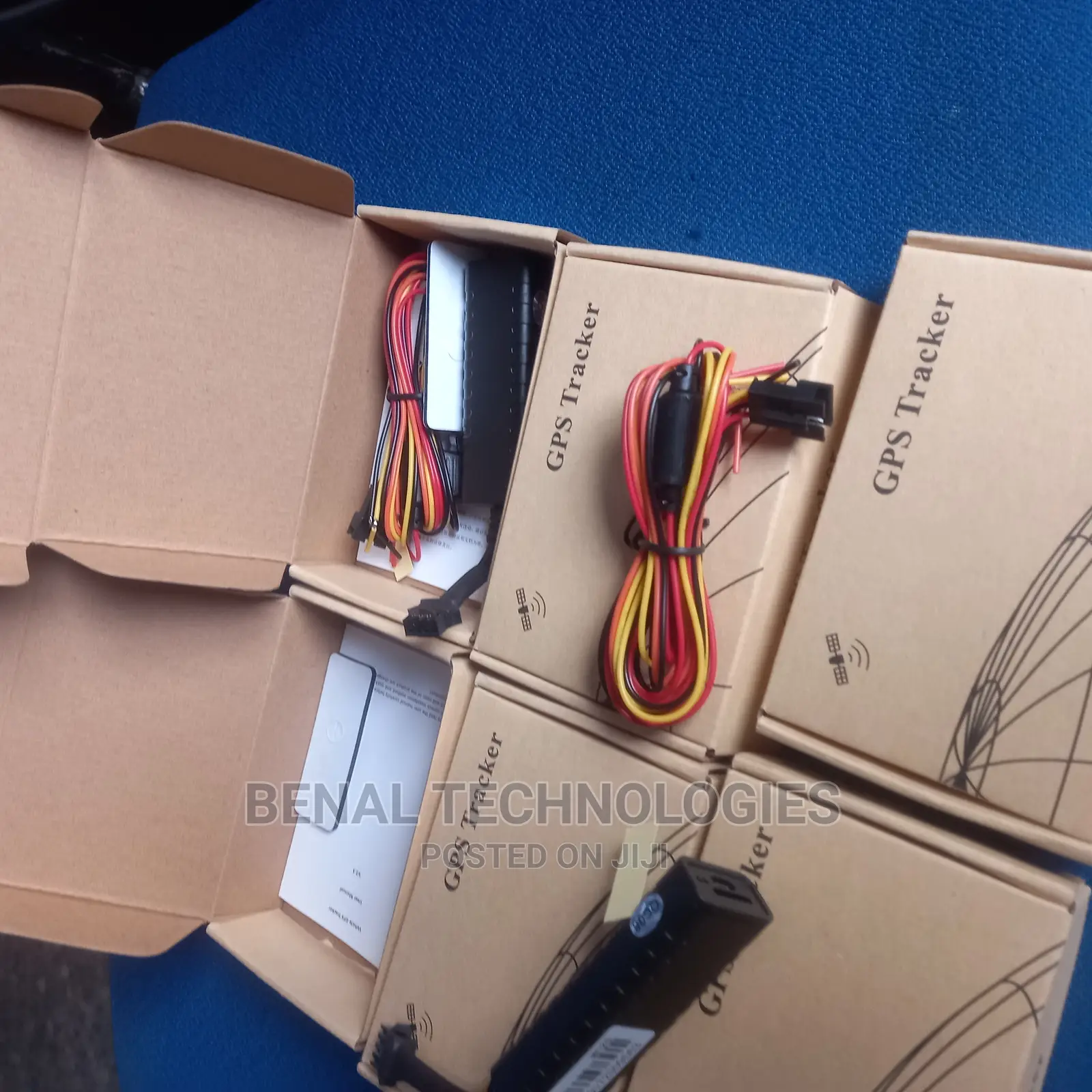 High Quality GPS Tracker in Ejigbo With App, No Renewal Fee
