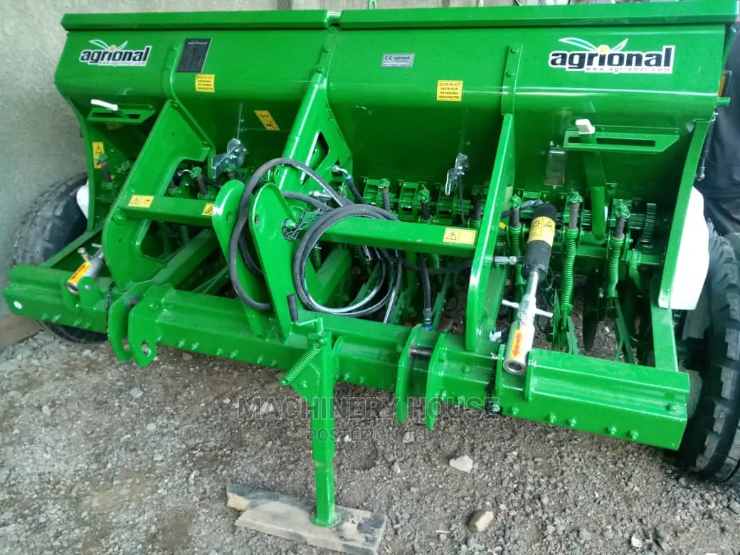 Planter With Fertilizer Applicator
