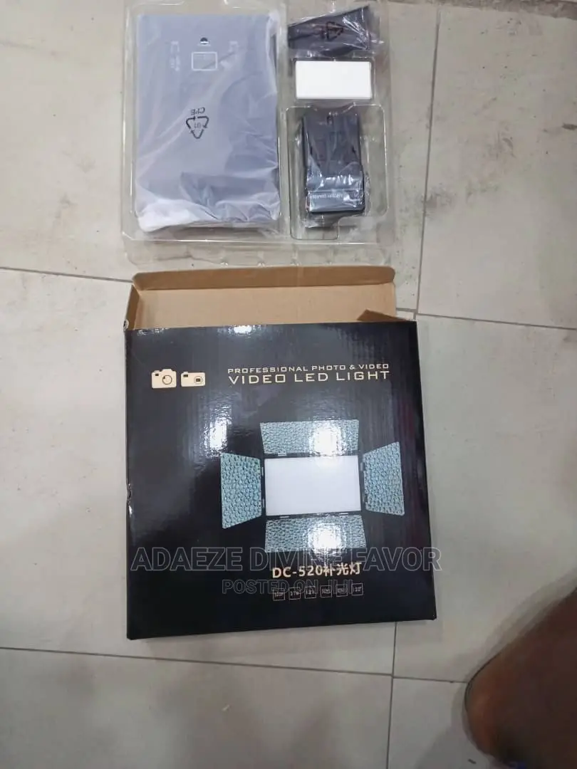 Professional Photo Video LED Light DC-520