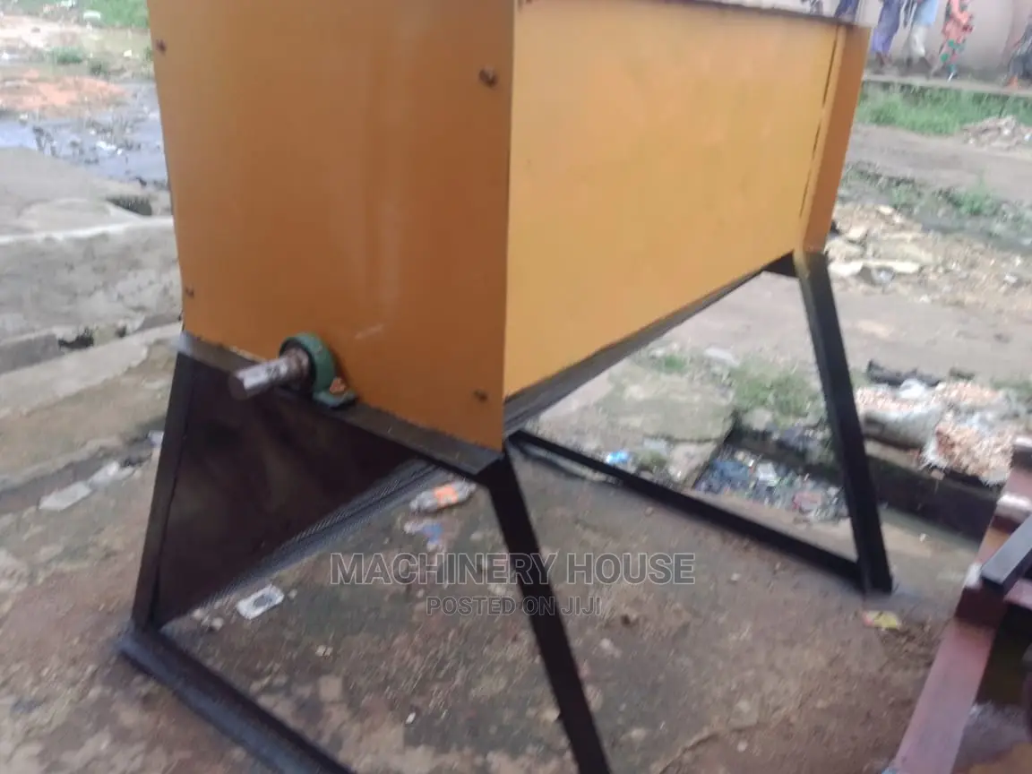 Palm Fruits and Kernels Processing Machinery