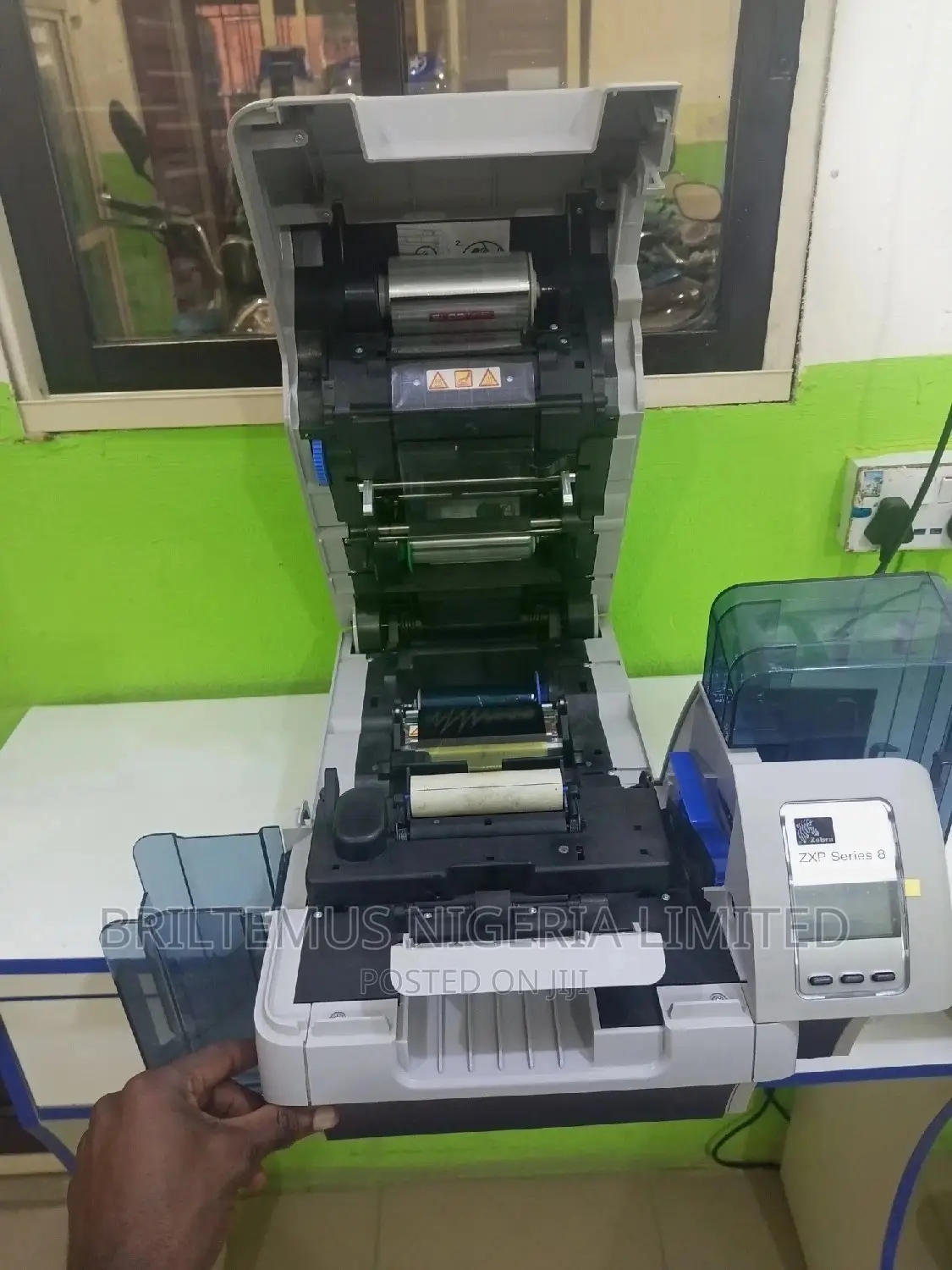 Uk-Used Zebra ZXP Series 8 Dual Sided Plastic Card Printer