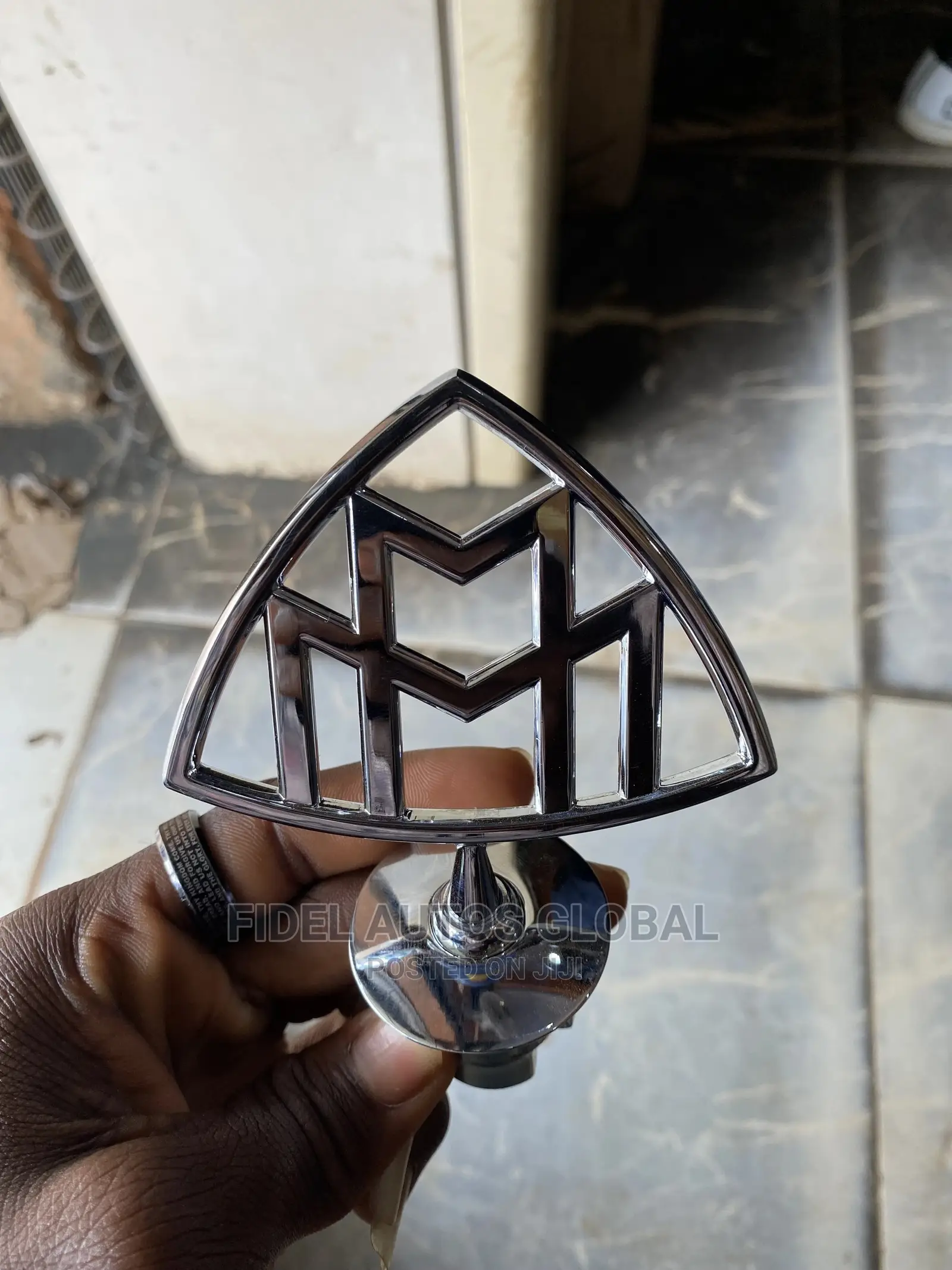 Mercedes-Benz Maybach Logo