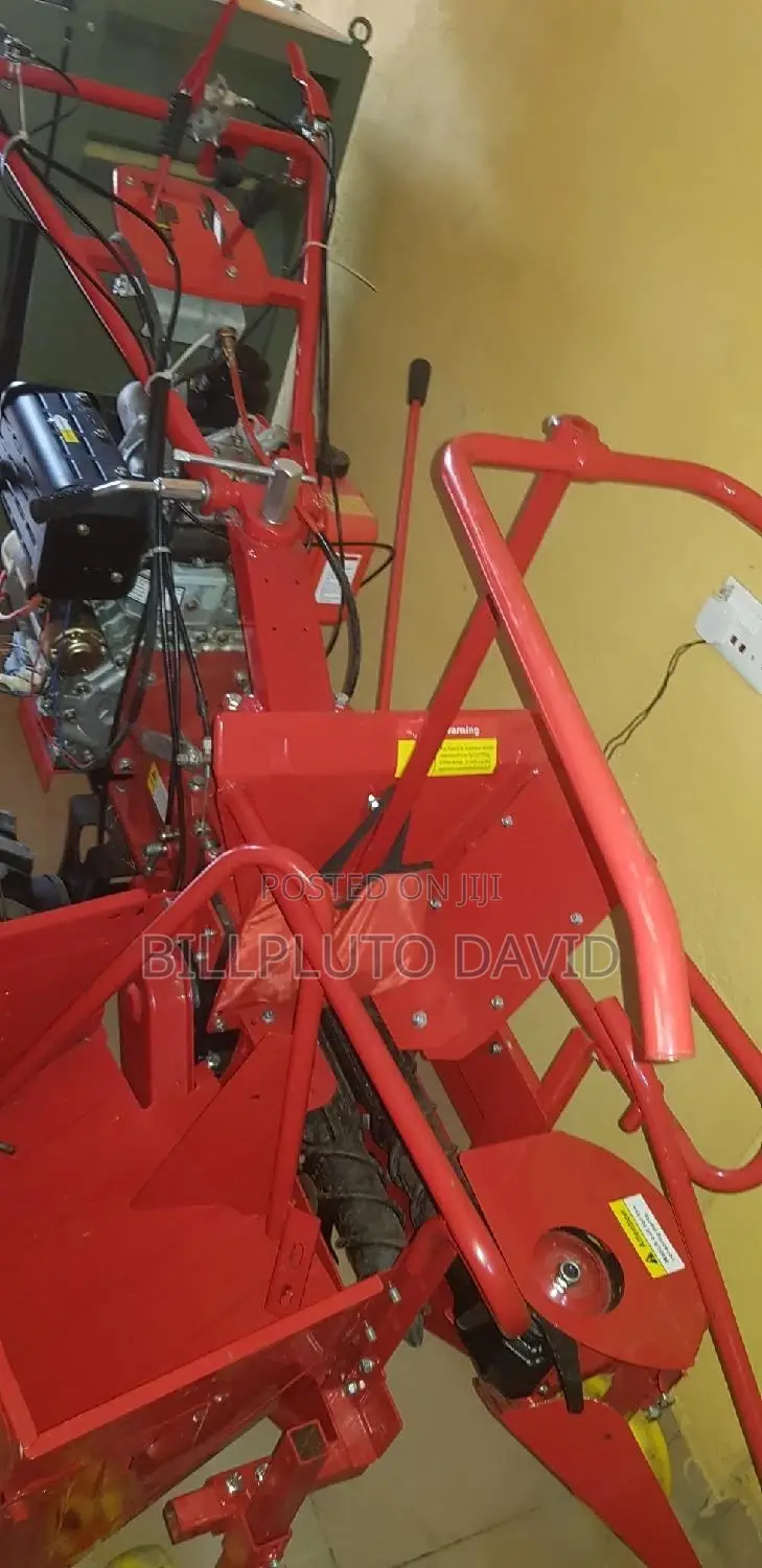 Maize Harvesters Machinery