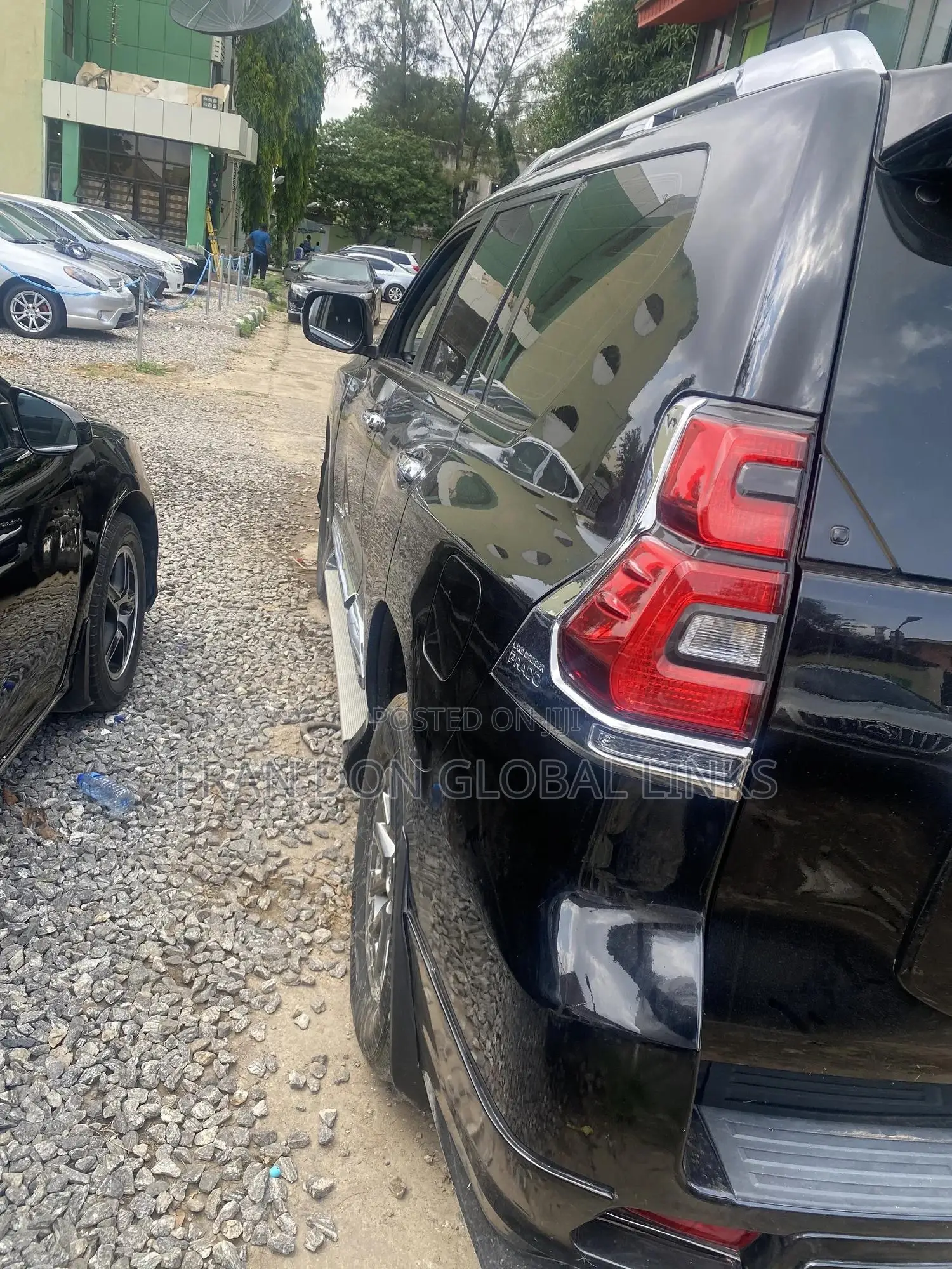Toyota Land Cruiser Prado 2013 Black