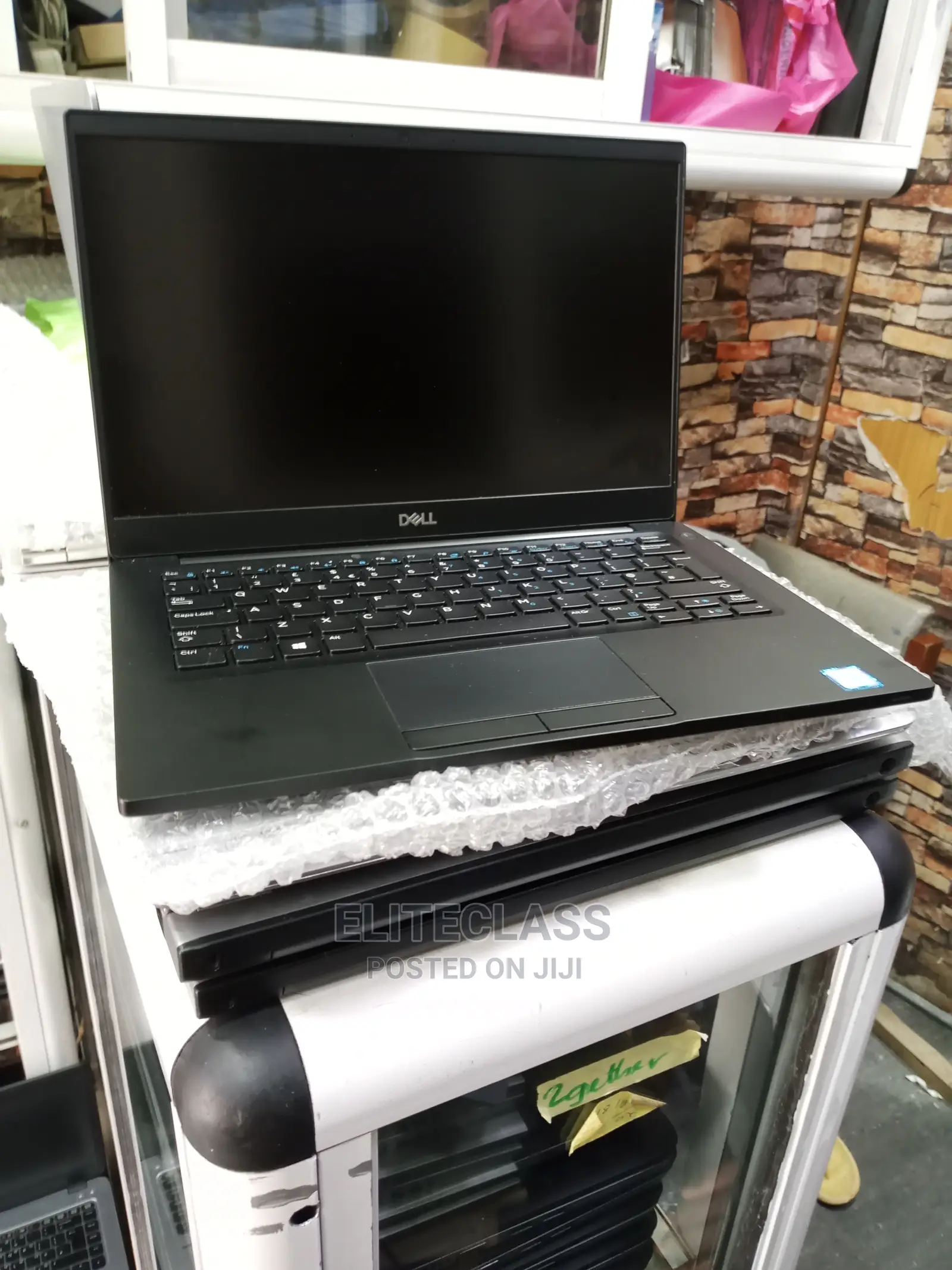 Laptop Dell Latitude 7390 8GB Intel Core I5 SSD 256GB