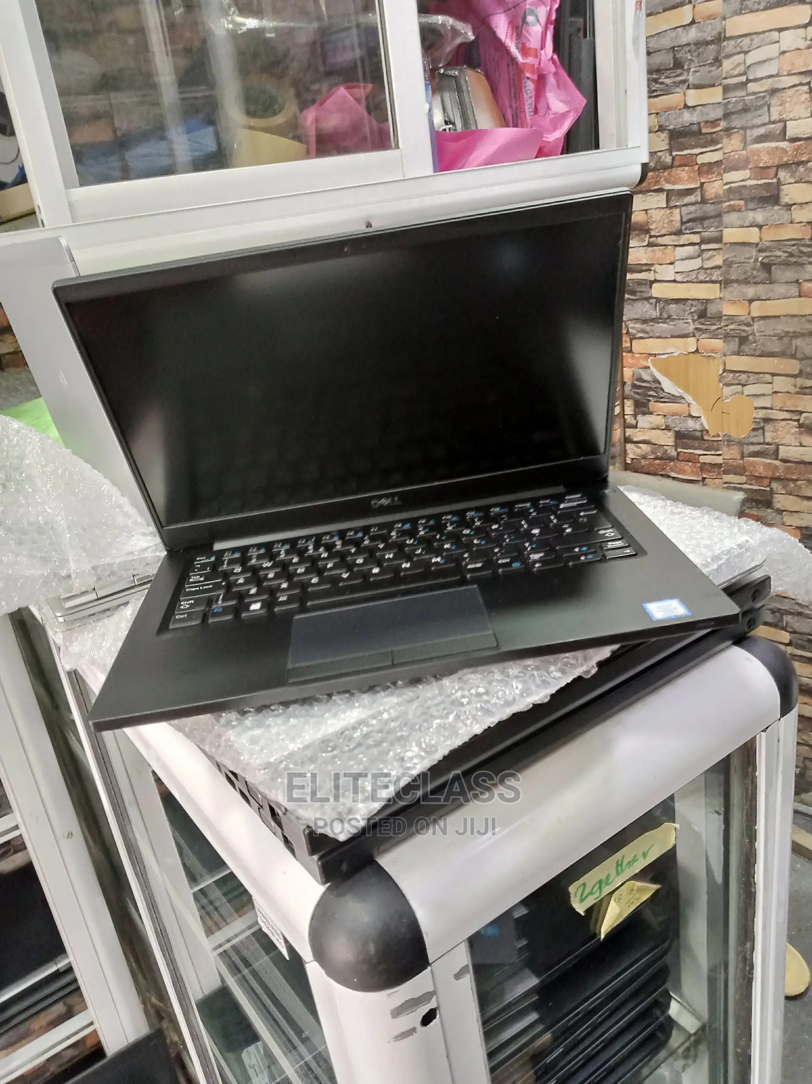 Laptop Dell Latitude 7390 8GB Intel Core I5 SSD 256GB