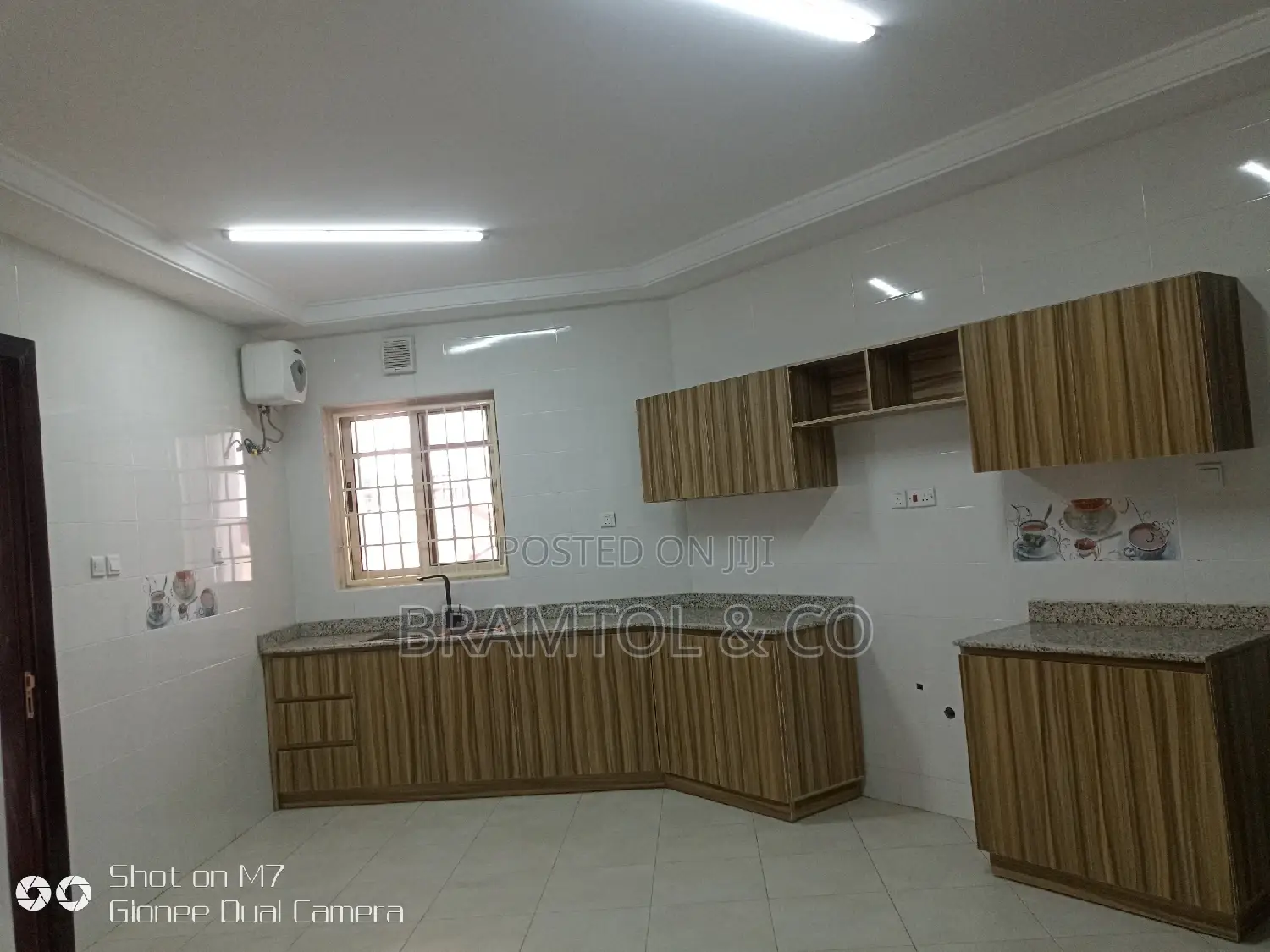 3bdrm Block of Flats in Jabi for rent
