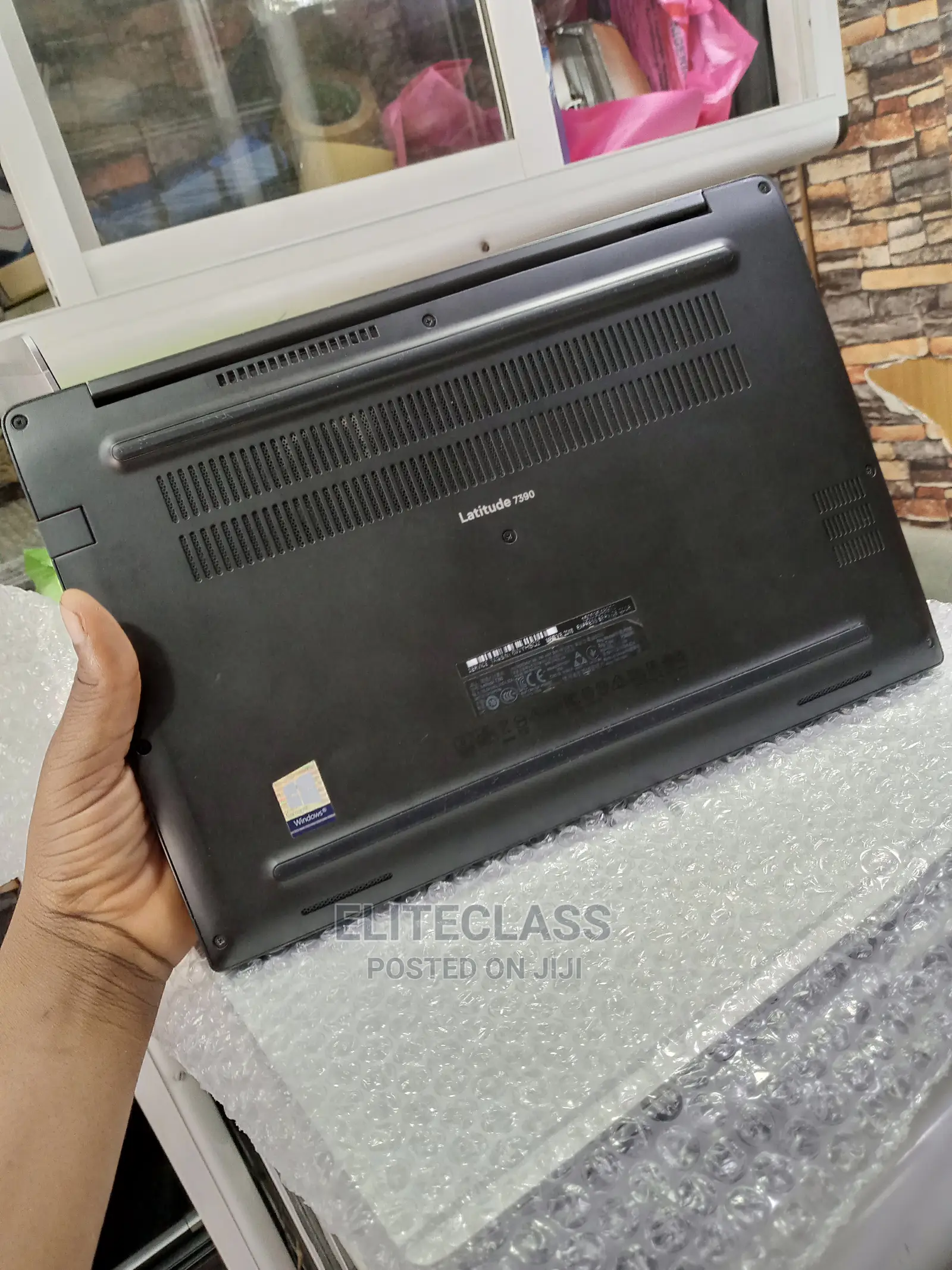 Laptop Dell Latitude 7390 8GB Intel Core I5 SSD 256GB