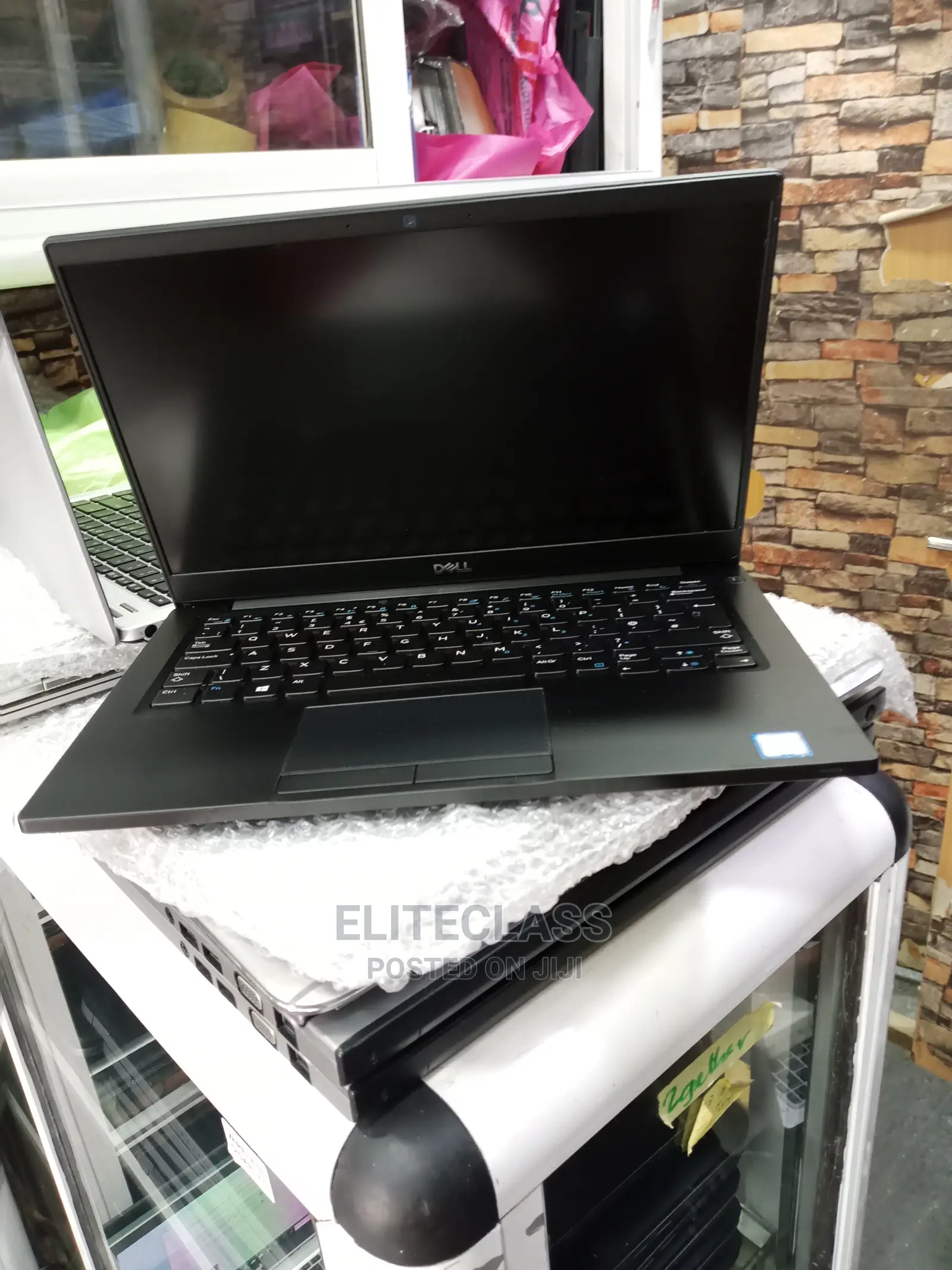 Laptop Dell Latitude 7390 8GB Intel Core I5 SSD 256GB