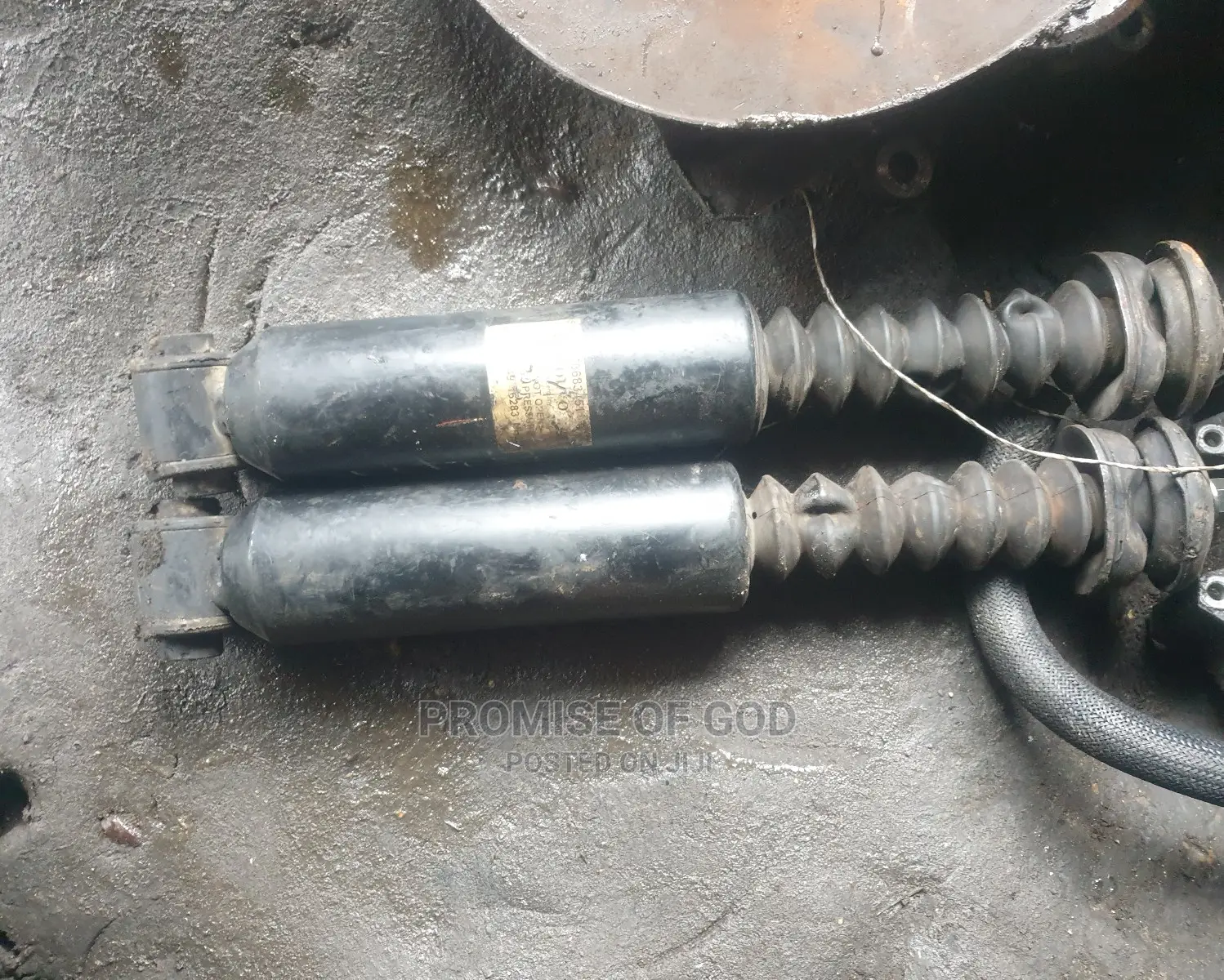 Volvo Xc90 Heavy Duty Back Shock