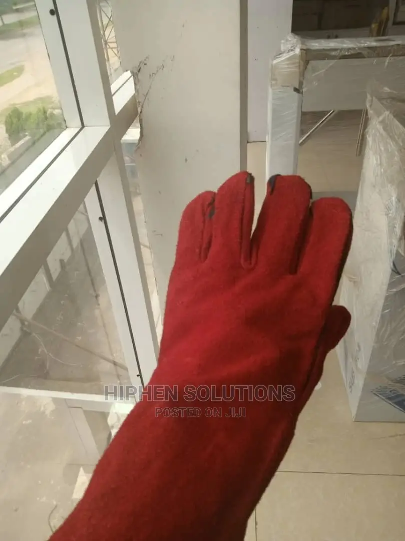 Powerful Chemical Resistance Gloves