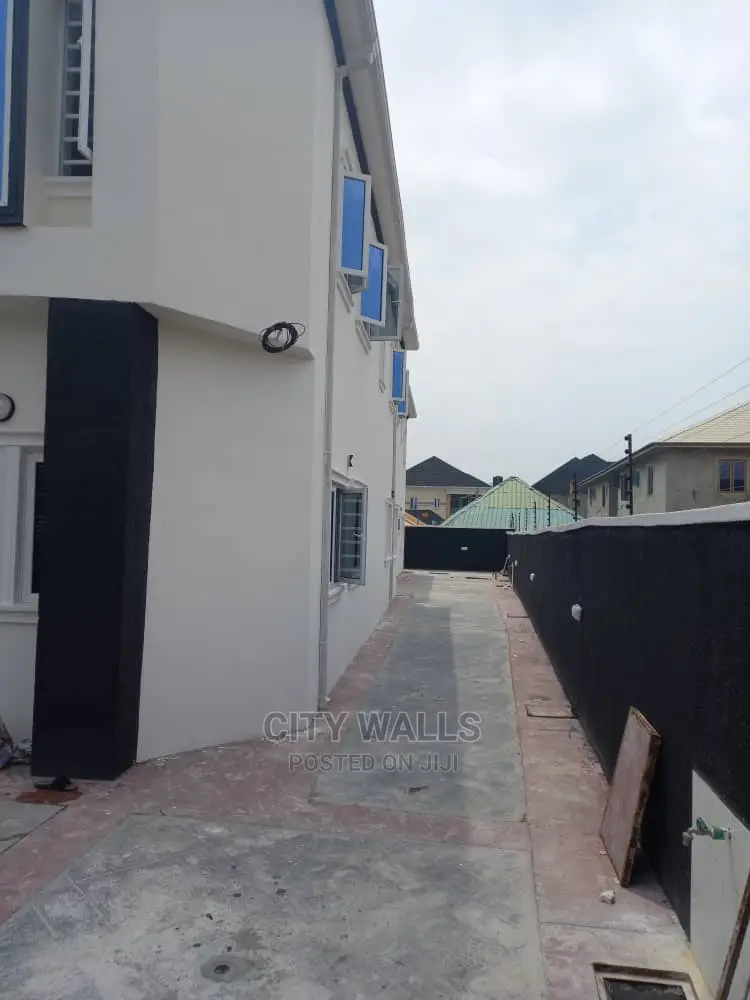 2bdrm Block of Flats in Ado / Ajah for rent