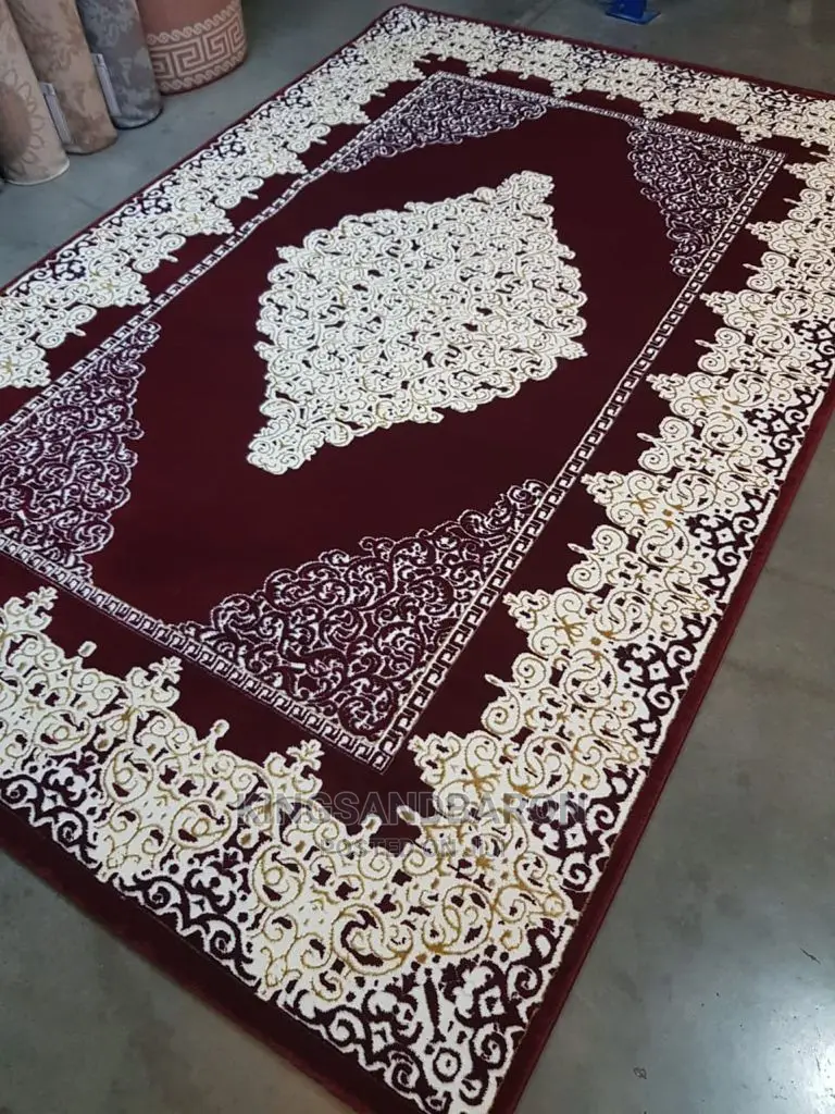 5x7fts Wine Cream and Gold Arabian Center Rug(4x6,7x10,8x11)