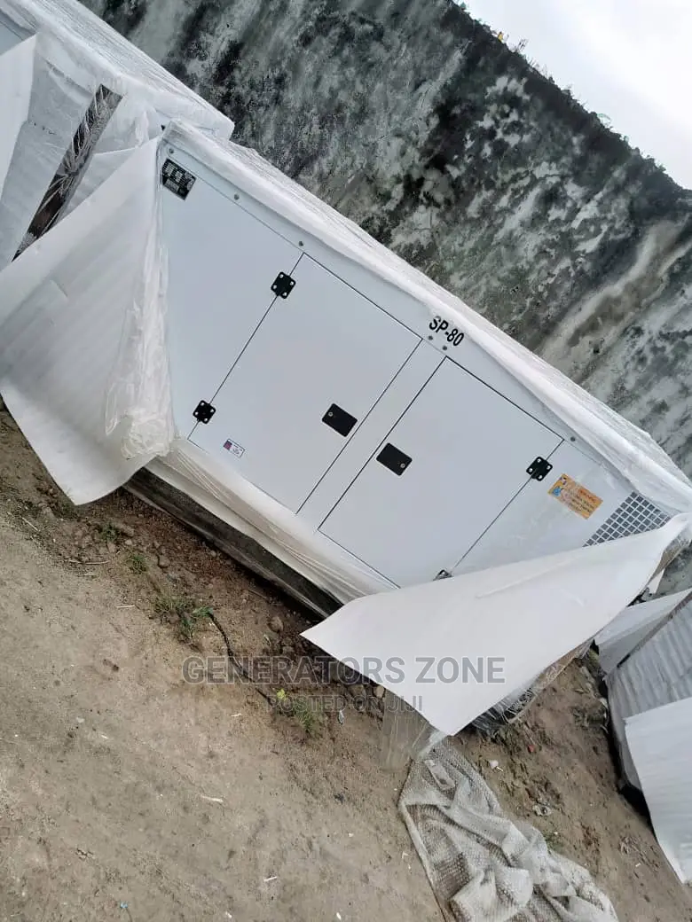 Semi Silent Perkins Soundproof Diesel Generator 80kva-White