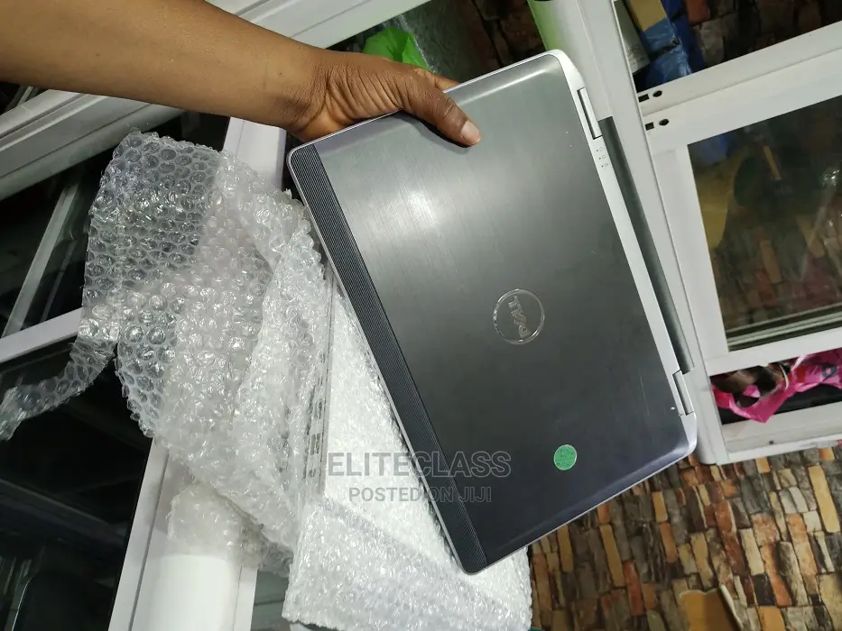 Laptop Dell Latitude E6330 4GB Intel Core I7 HDD 500GB