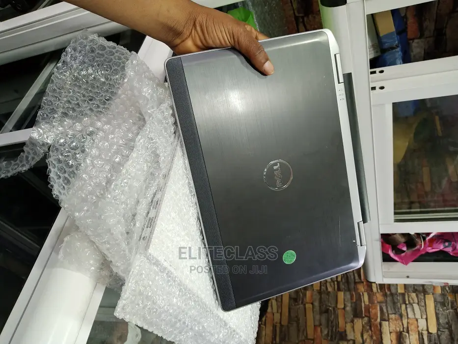Laptop Dell Latitude E6330 4GB Intel Core I7 HDD 500GB