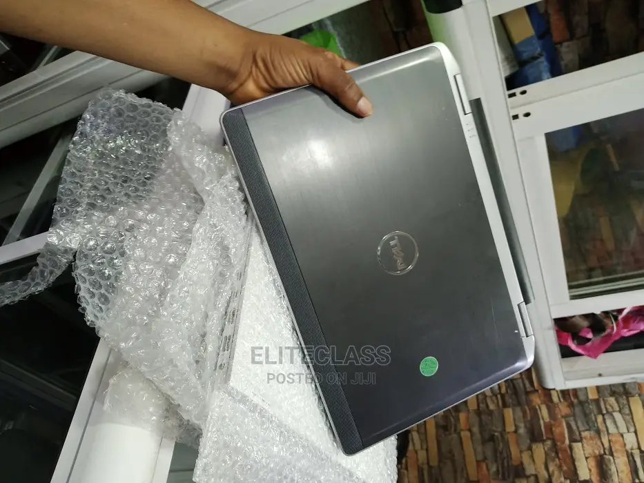Laptop Dell Latitude E6330 4GB Intel Core I7 HDD 500GB