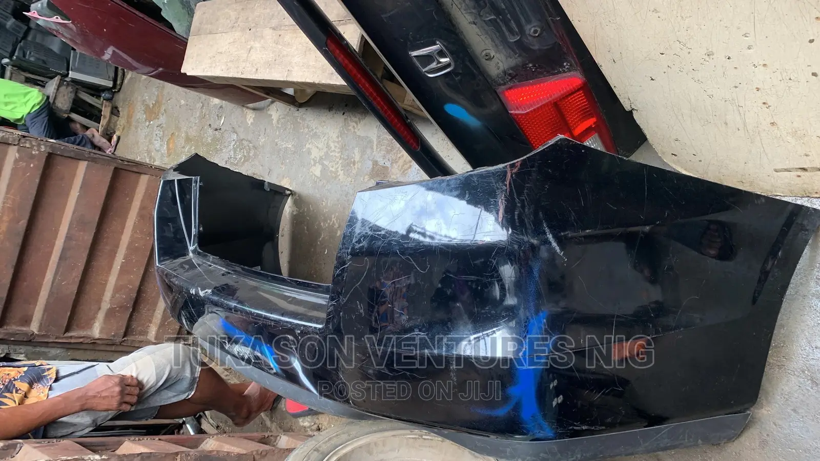Back Bumper 2010 Honda Crosstour
