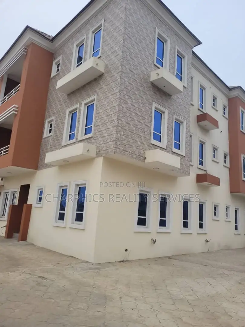 3bdrm Block of Flats in For Lease (6 Units, Ikeja GRA for sale