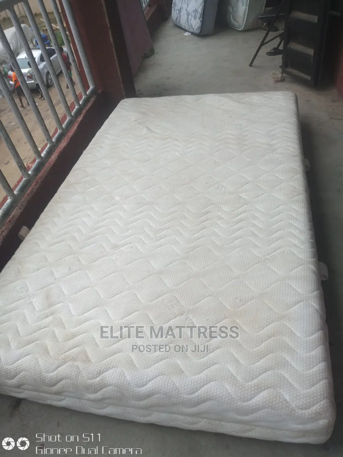 4.5/6. Foreign Mattress