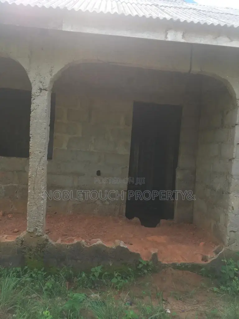 3bdrm Bungalow in Okoafor Ogun State, Ifo for Sale