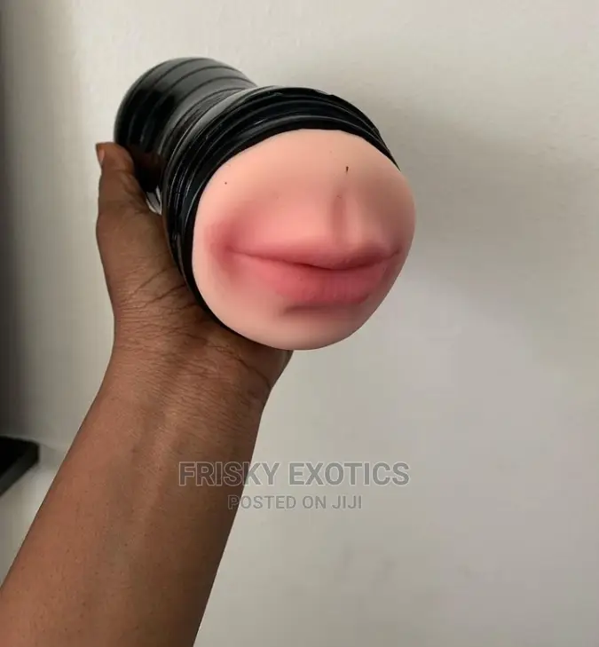 Mouth and Pussy Pocket Vibrating Masturbator