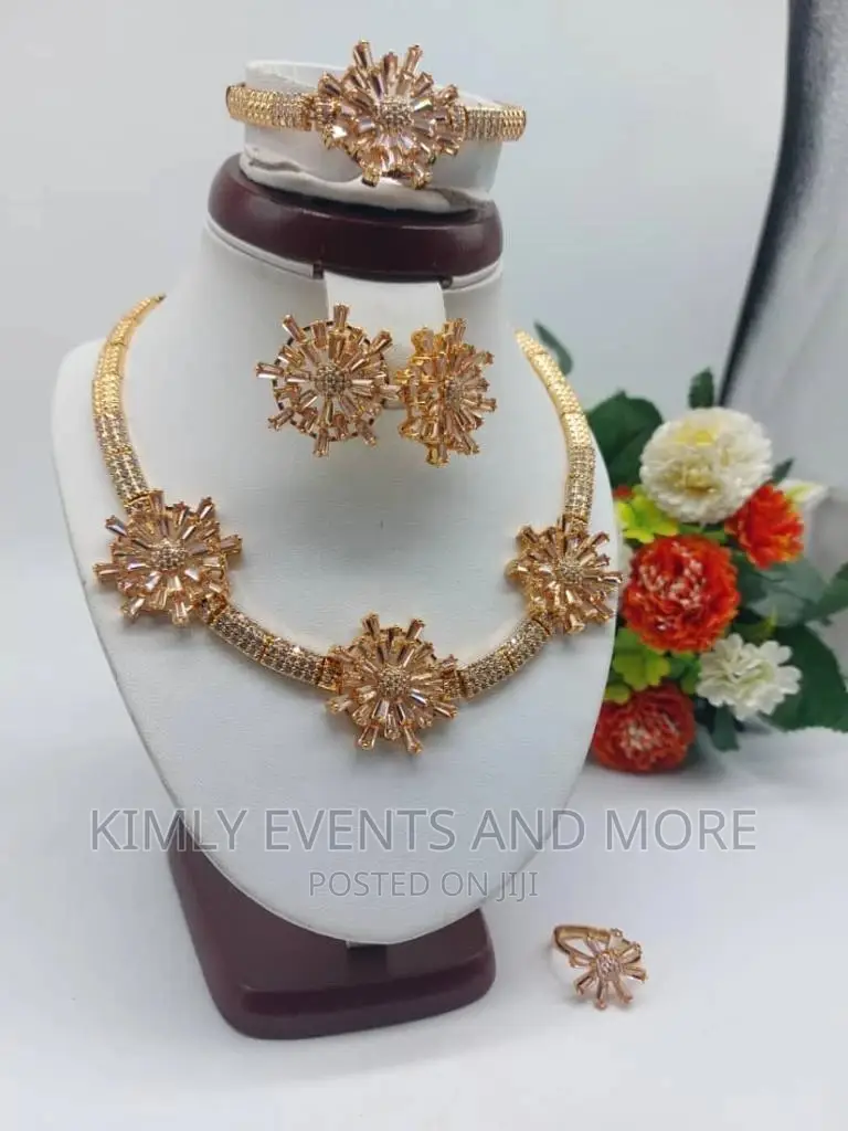 Classic Jewelry Gift Set